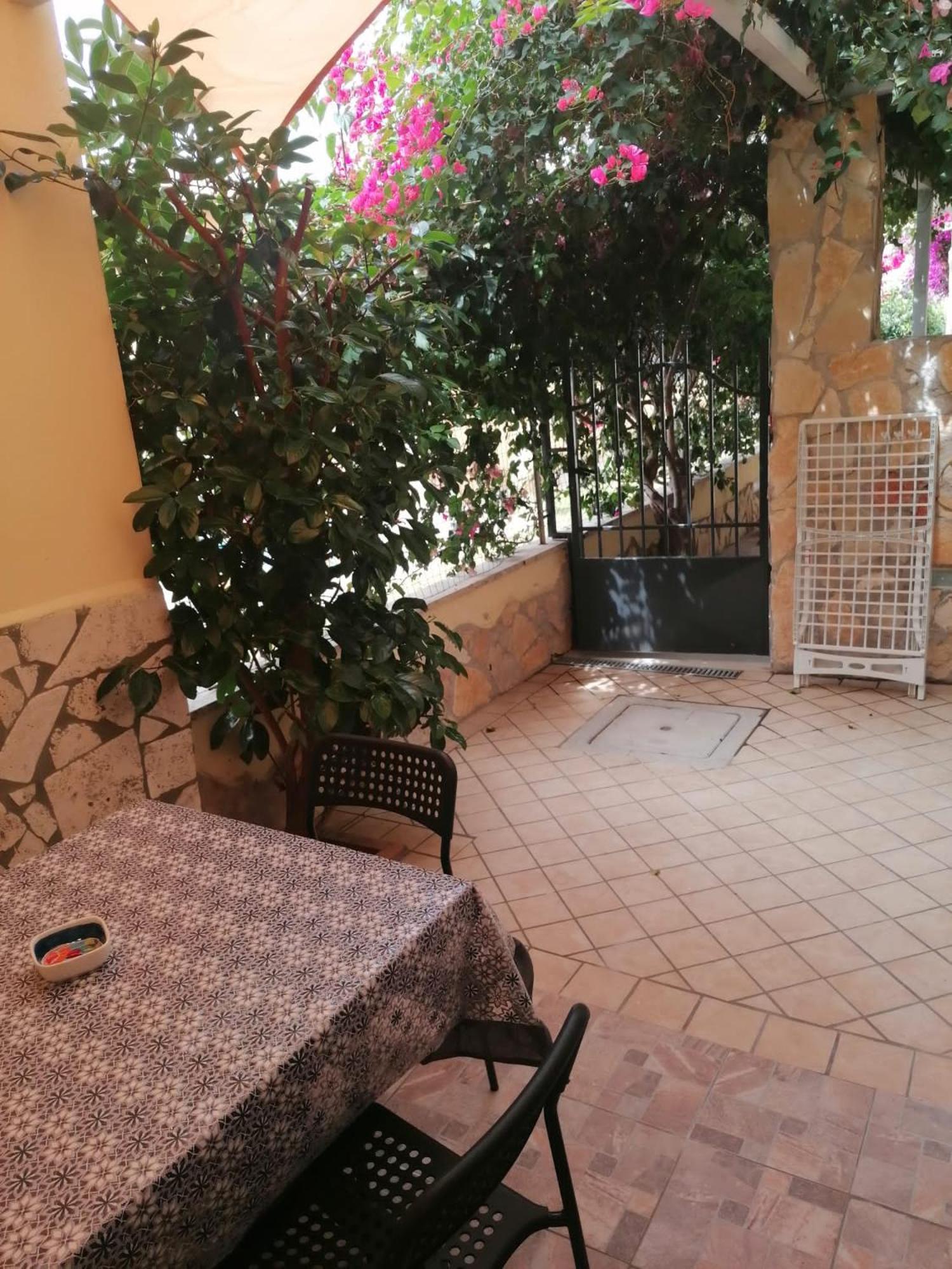 Fiumicino Aeroporto Casa Vacanze Orchidea Bagian luar foto